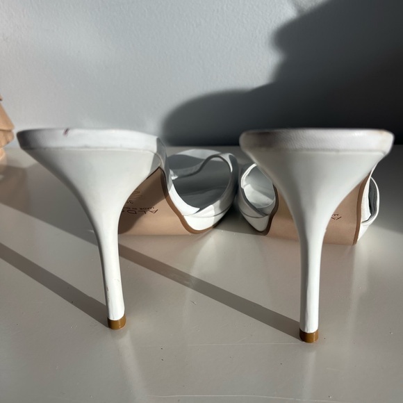 GUC ALDO, Sz 39, white sandal - Picture 6 of 6